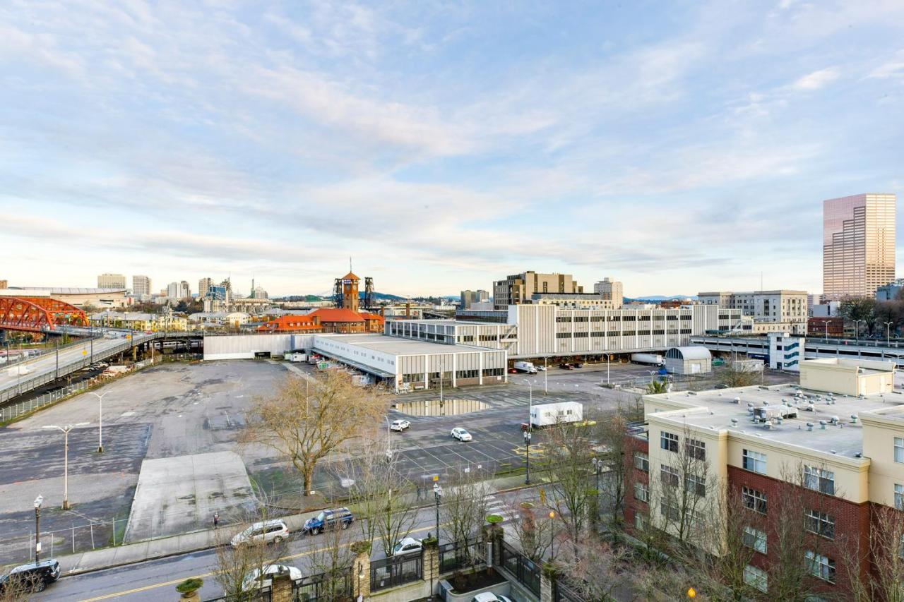 Apartment Renu At The Burlington Portland